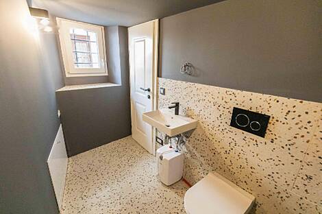 Здание в центре города Пиран: 5