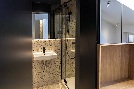 Здание в центре города Пиран: 8