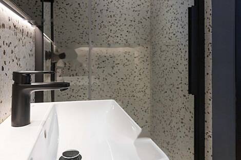 Здание в центре города Пиран: 11