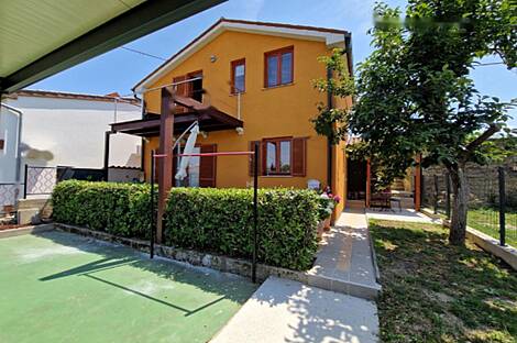 Здание, Сеча: 19