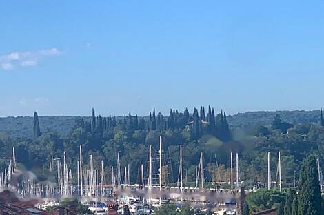 Жилище, Лучия: 1