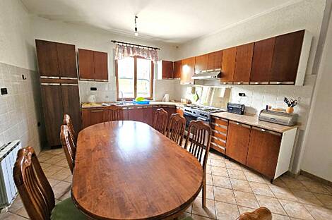 Жилище, принадлежащее Чежарьи: 10