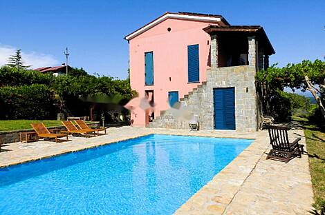 Коштобоновский дом Копер: 8