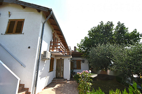 Дом Коломбан с террасой: 5