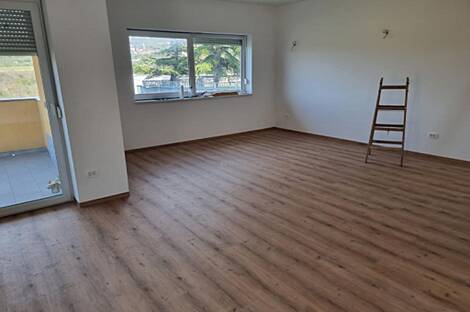 Дом с двумя этажами в Нижних Шкофие.: 11