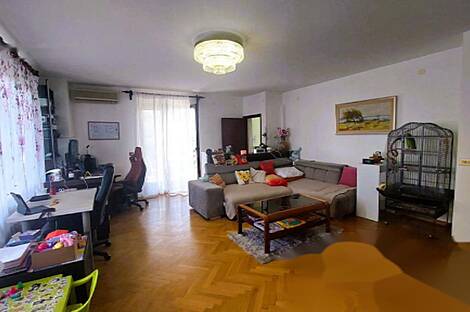 Сеча, дом: 24