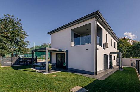 Дом в городке Прада: 4