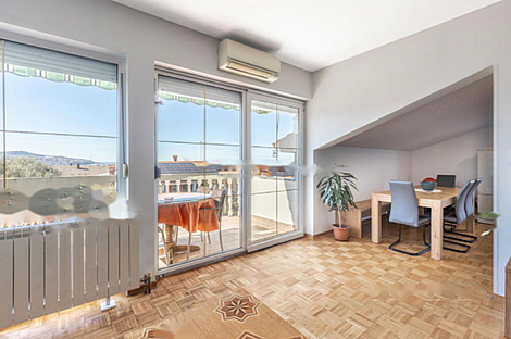 Дом, Праде.: 15