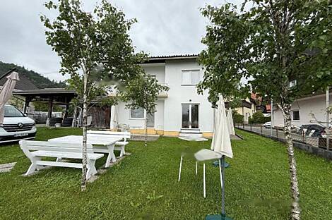 Жилище на берегу озера Блед: 3