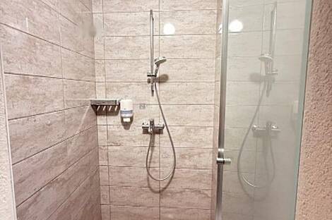 Жилище на берегу озера Блед: 7