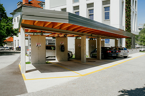 Квартира, расположенная в центре, на Полянской улице.: 28