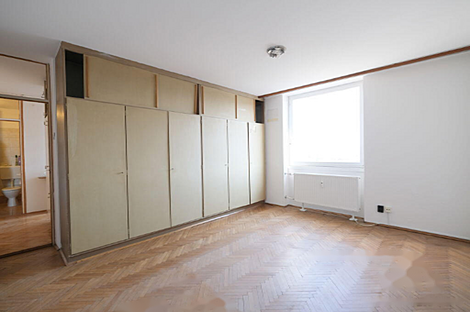 Квартира с двумя комнатами в центре: 3