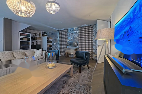 Квартира в центре, более 5 комнат.: 4