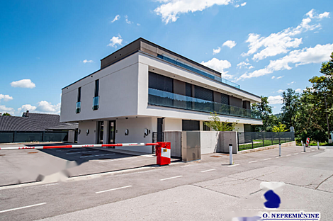 Квартира с тремя комнатами в Станежичах.: 2