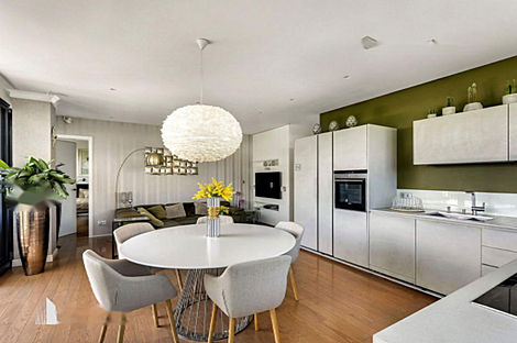 Четырехкомнатная квартира Вич: 10