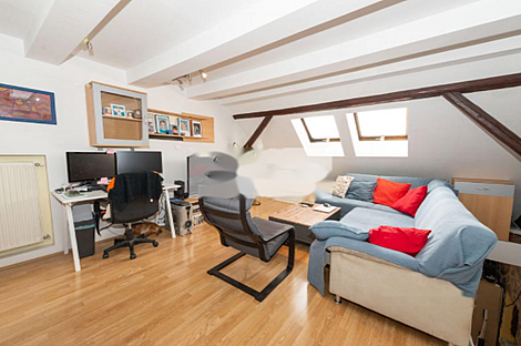 Квартира с тремя комнатами в Шентвиде: 1