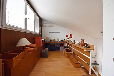 Квартира в районе Бежиград с 4-5 комнатами: 5