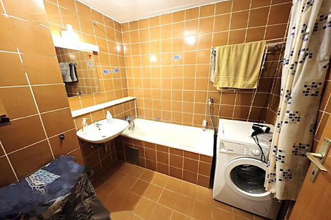 Квартира с тремя комнатами в Мосте: 13