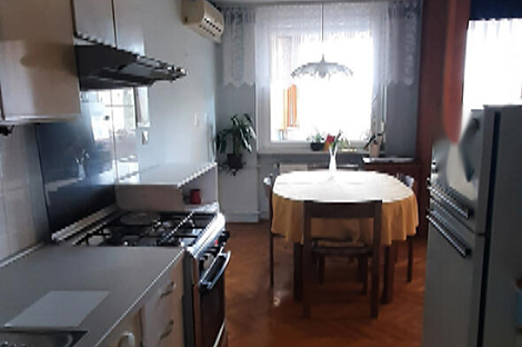 Квартира с тремя комнатами в Лёшещке: 11