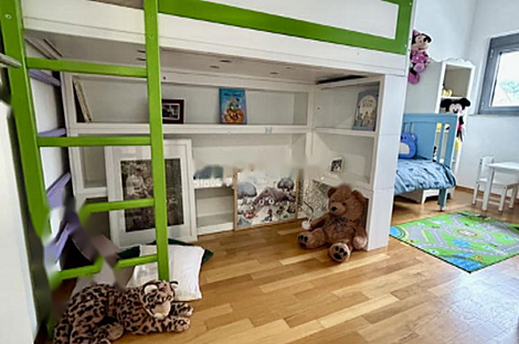 В Трново квартира с четырьмя комнатами: 7