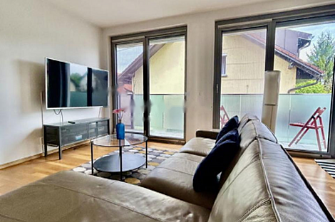 В Трново квартира с четырьмя комнатами: 13