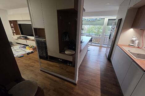 Квартира 2,5-комнатная Под залог: 3