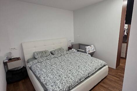 Квартира 2,5-комнатная Под залог: 7