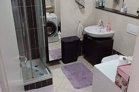 Двухкомнатная квартира, Шишка: 4