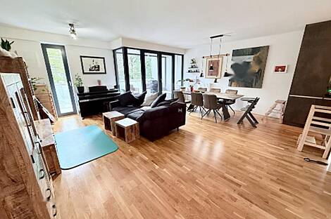 Квартира с тремя комнатами в районе Бежиград.: 1