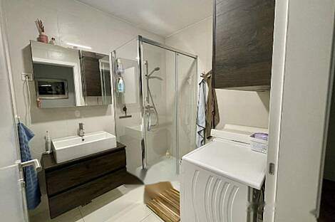 Квартира с тремя комнатами в районе Бежиград.: 8