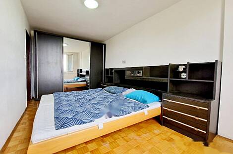 Квартира с тремя комнатами, Шишка: 13