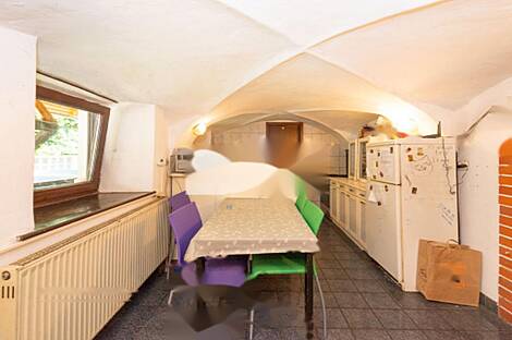 Четырёхкомнатная квартира, расположенная в районе Любляна Вич.: 5