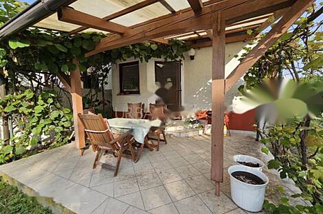 Квартира на четыре комнаты в Залоге: 1