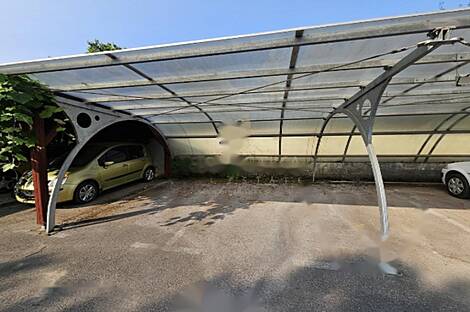 Квартира на четыре комнаты в Залоге: 2