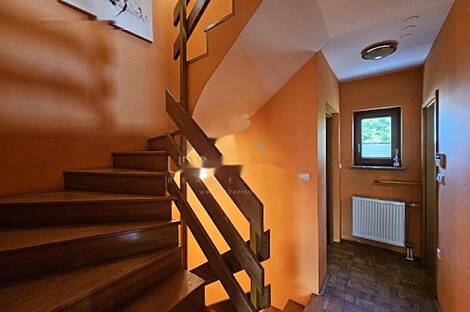 Квартира на четыре комнаты в Залоге: 18