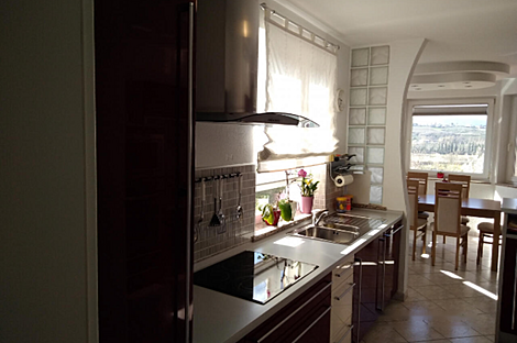 Квартира с четырьмя комнатами в районе Деканы.: 7