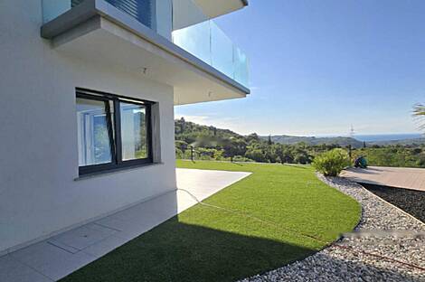 Трёхкомнатная квартира: 15