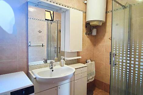 Копер, 4-комнатная квартира: 17