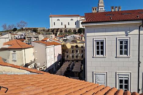 Квартира в Пиране с тремя комнатами: 4