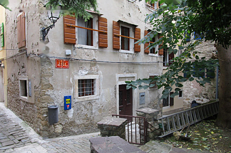 Четырехкомнатная квартира в центре: 2