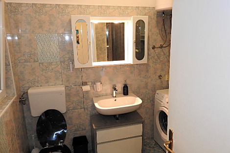 Квартира с несколькими комнатами: 13