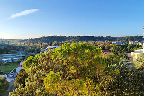 Квартира Лукия с тремя комнатами.: 3