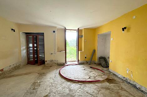 Три студийные квартиры в Лучии: 10