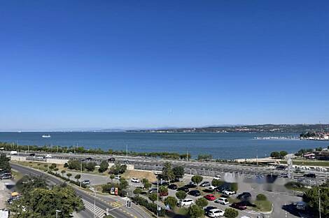 Двухкомнатная квартира в Копере с балконом и местом для парковки.: 4