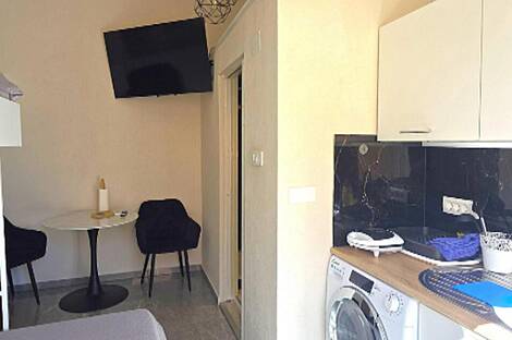 Студийная квартира в центре Копра: 10