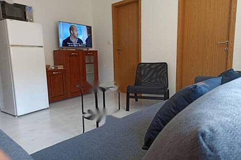 Квартира с четырьмя комнатами в центральной части Копра: 3