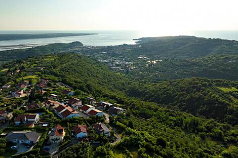 2,5-комнатная квартира по адресу Малия 96А.: 1