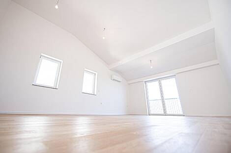 2,5-комнатная квартира по адресу Малия 96А.: 8