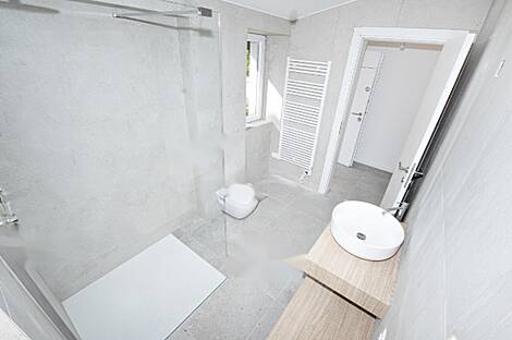 Малия 96Б, квартира: 10