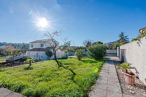 Квартира с одной комнатой в Лучии: 19